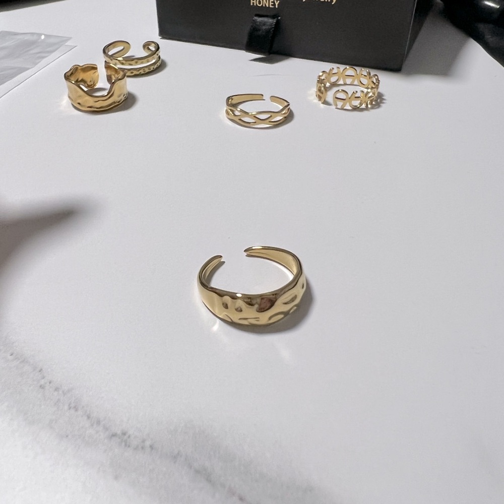Slide jewels - gold ring - adjustable